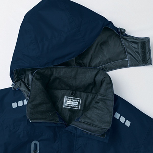 皆実高校サッカー部の防寒着　ハーフコート 皆実高校サッカー部の防寒着 ハーフコート サッカー】ベンチコート